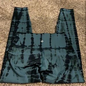 Lululemon tie-dye leggings ￼